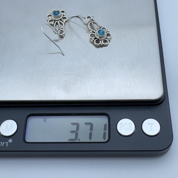 Sterling Silver Blue Glass Earrings Filigree Lightweight 1.25" - Picture 7 of 7